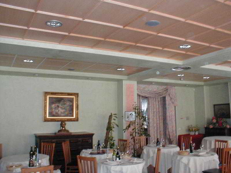 Hotel Villa Delle Ortensie Sant'Omobono Imagna Exterior photo