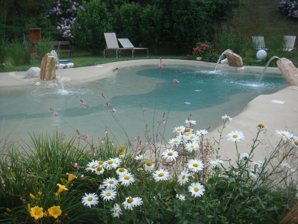 Hotel Villa Delle Ortensie Sant'Omobono Imagna Exterior photo