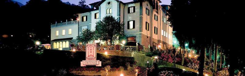 Hotel Villa Delle Ortensie Sant'Omobono Imagna Exterior photo